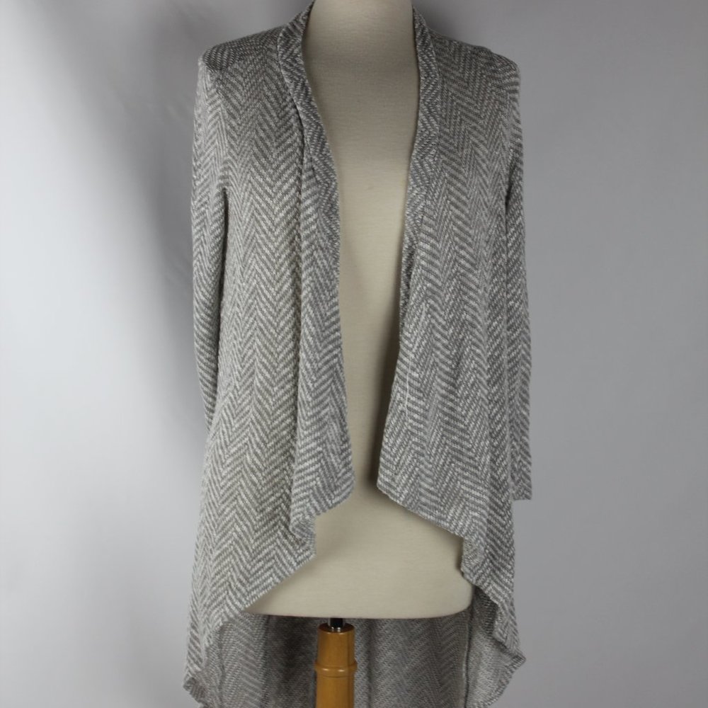 acemi gray and white cardigan light sweater